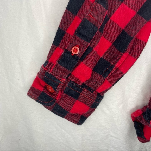 Wonder Nation Large 10/12 Girls Red and Black Plaid Button Down Long Sleeve - Picture 8 of 8